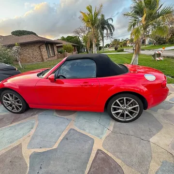 2013 Mazda MX-5 Grand Touring Convertible 2D