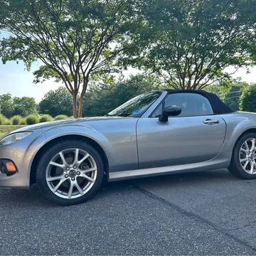 2013 Mazda MX-5 Grand Touring Convertible 2D