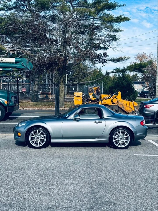 2013 Mazda NC MX-5 Miata - Image 9 of 10