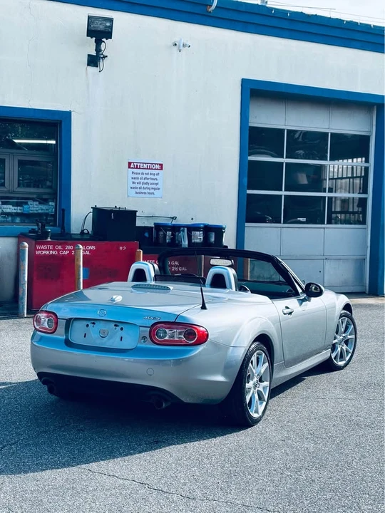 2013 Mazda NC MX-5 Miata - Image 3 of 10