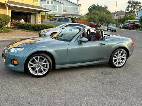 2013 Mazda MX-5 Grand Touring Hard Top Convertible 2D