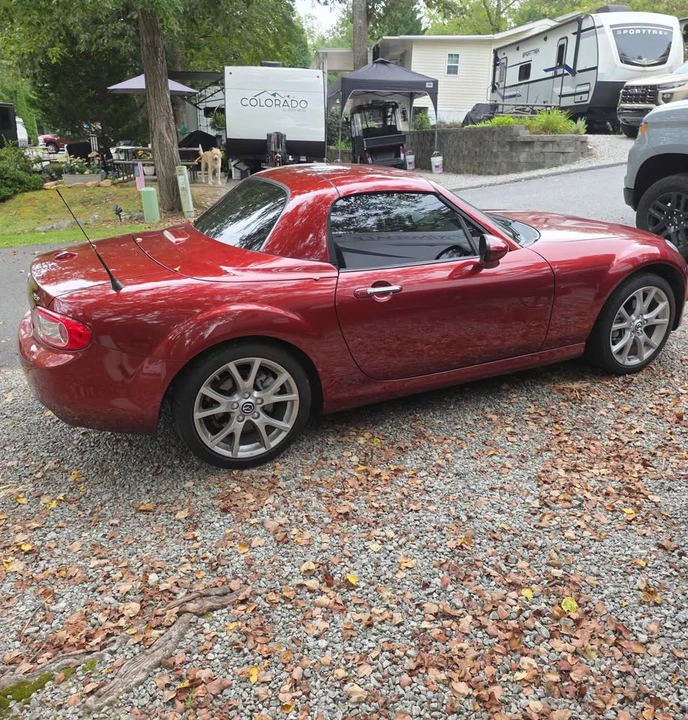 2013 Mazda NC MX-5 Miata - Image 4 of 9