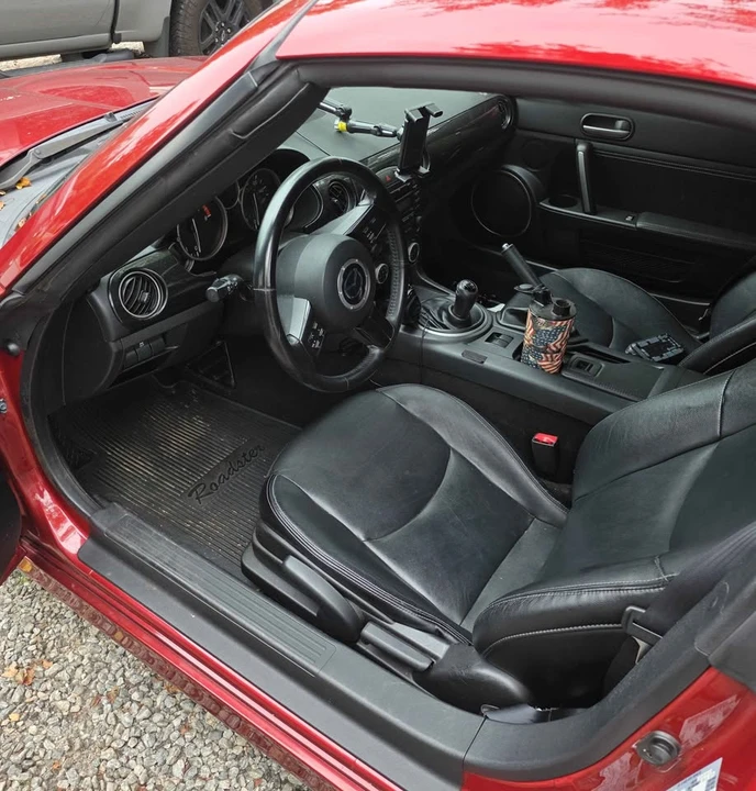 2013 Mazda NC MX-5 Miata - Image 5 of 9