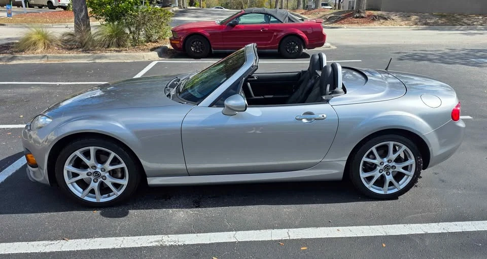 2013 Mazda NC MX-5 Miata - Image 10 of 10
