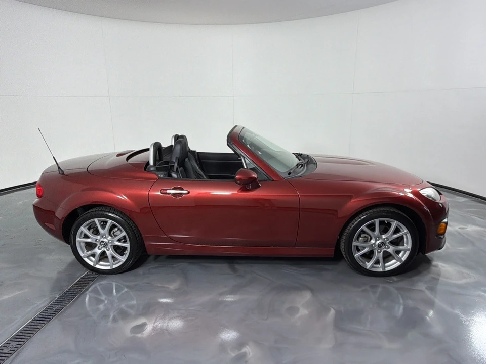 2013 Mazda NC MX-5 Miata - Image 4 of 25
