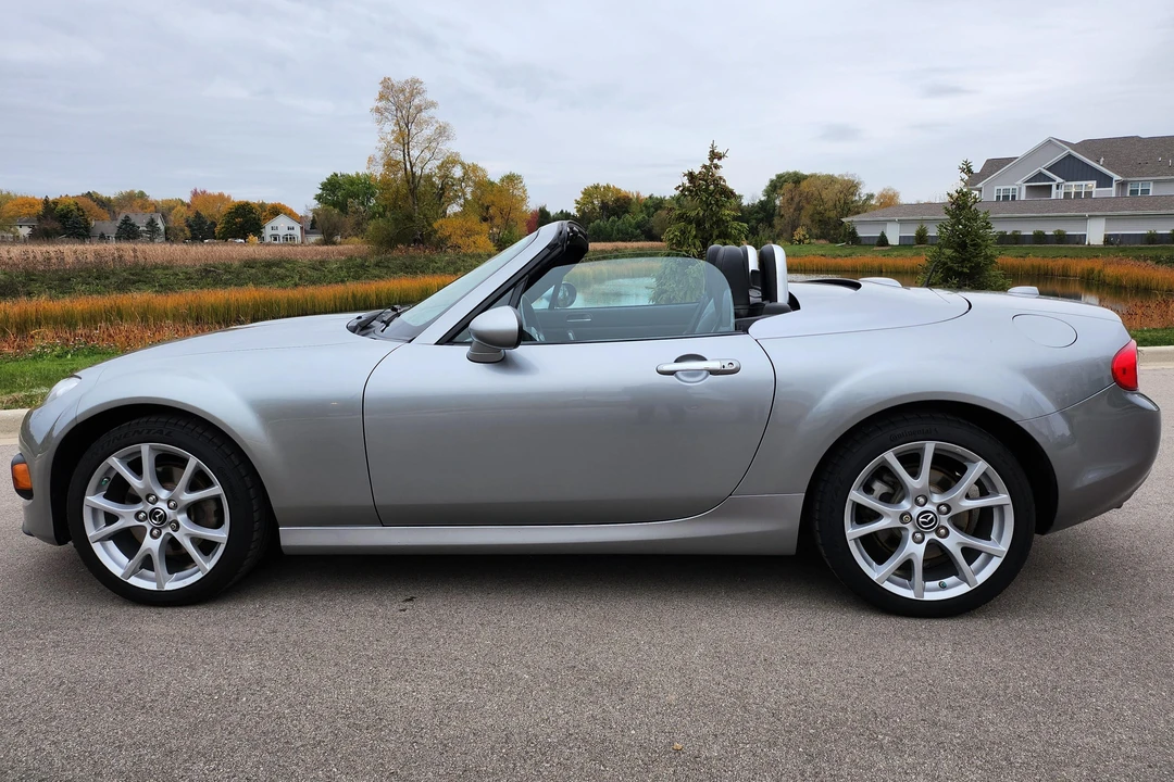 2013 Mazda NC MX-5 Miata - Image 3 of 31