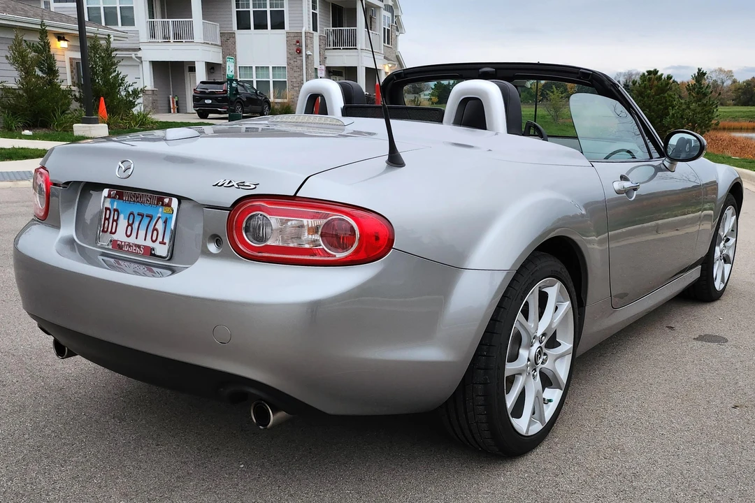 2013 Mazda NC MX-5 Miata - Image 4 of 31