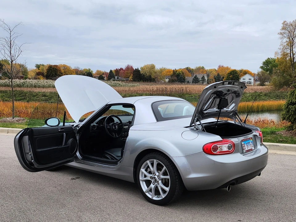 2013 Mazda NC MX-5 Miata - Image 23 of 31