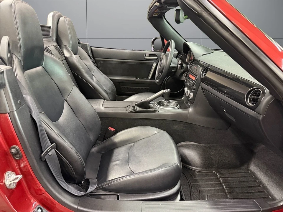 2013 Mazda NC MX-5 Miata - Image 17 of 24