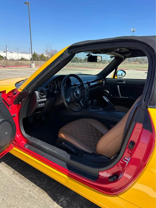 2013 Mazda NC MX-5 Miata - Image 4 of 10