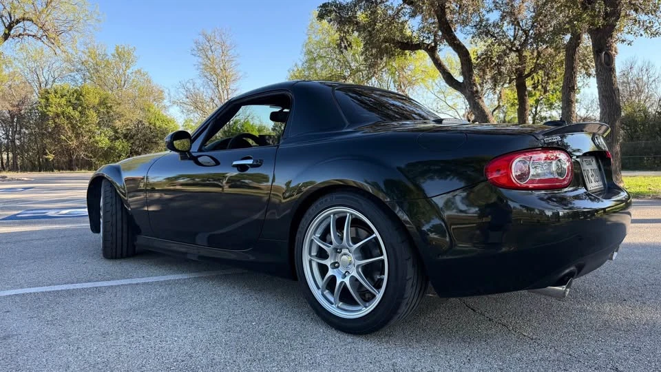 2013 Mazda NC MX-5 Miata - Image 2 of 3