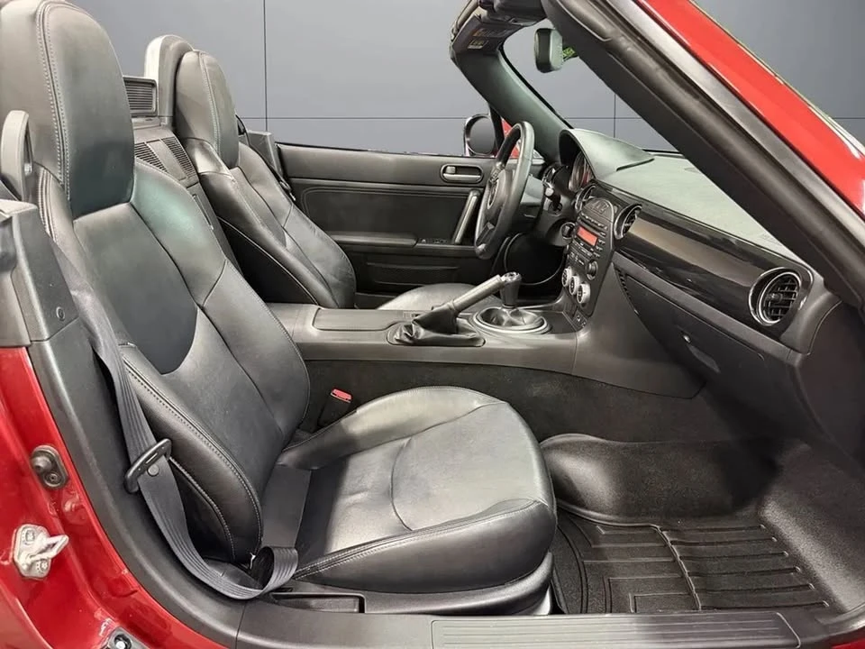 2013 Mazda NC MX-5 Miata - Image 17 of 20