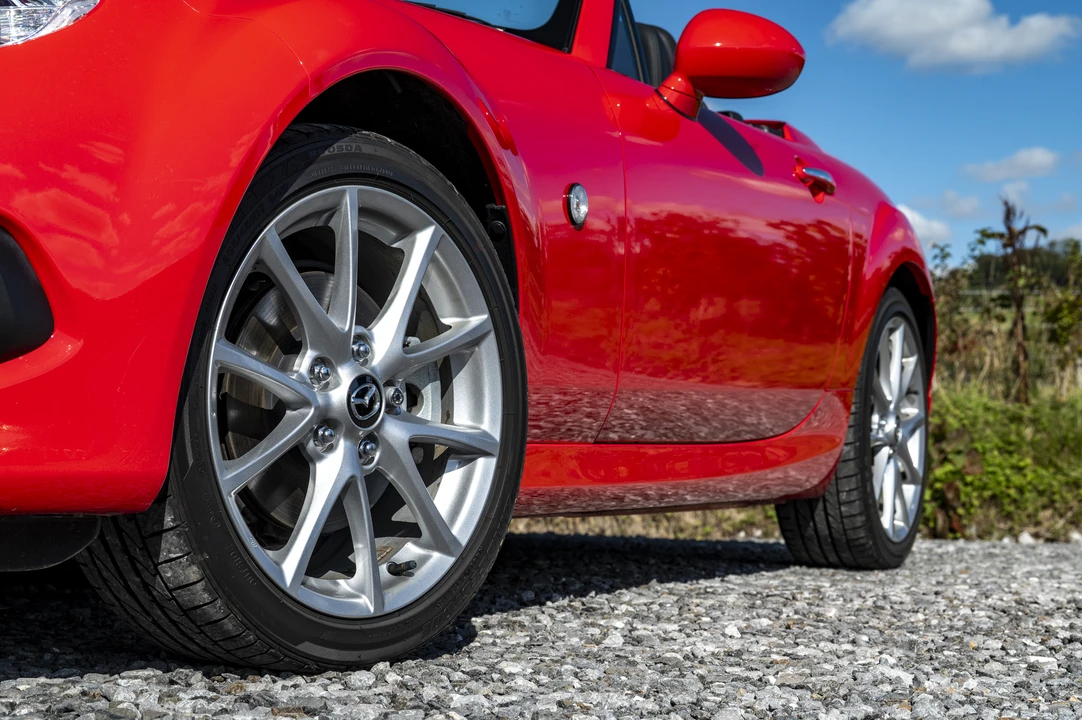 2012 Mazda NC MX-5 Miata - Image 27 of 31