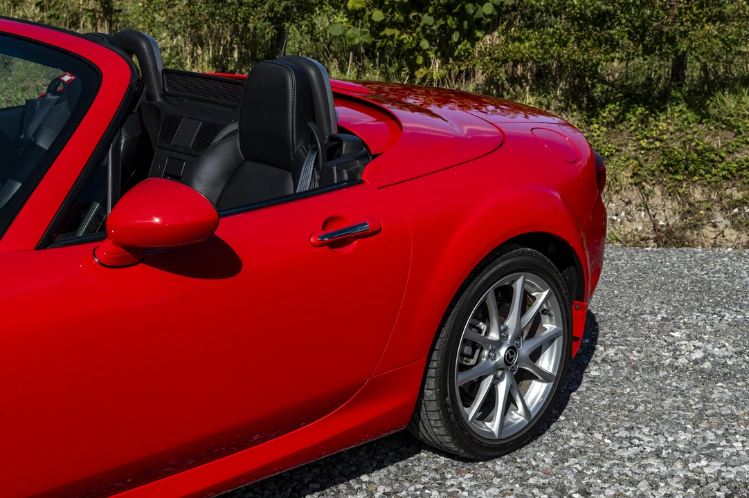 2012 Mazda NC MX-5 Miata - Image 28 of 31