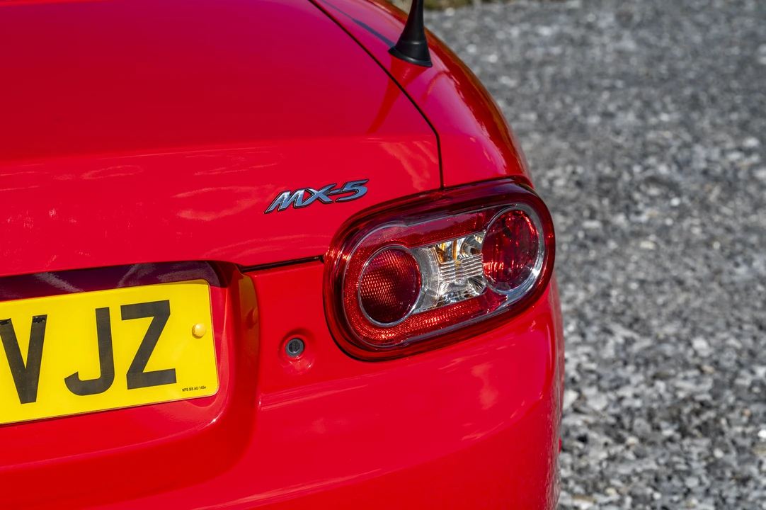 2012 Mazda NC MX-5 Miata - Image 17 of 31