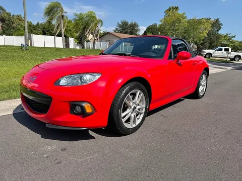 2013 Mazda MX-5 Sport Convertible 2D