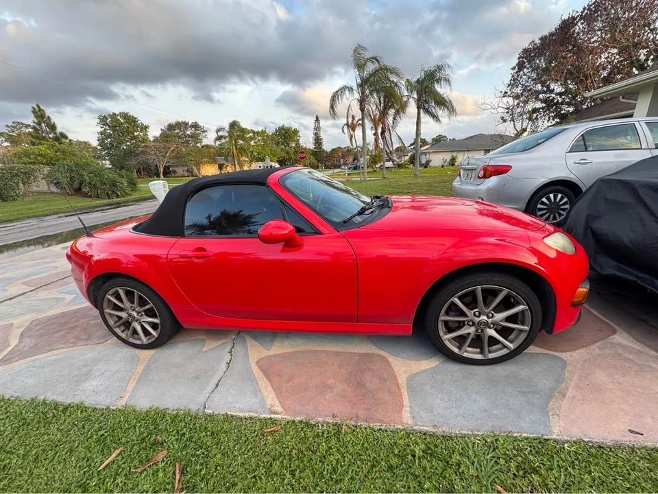 2013 Mazda NC MX-5 Miata - Image 3 of 11