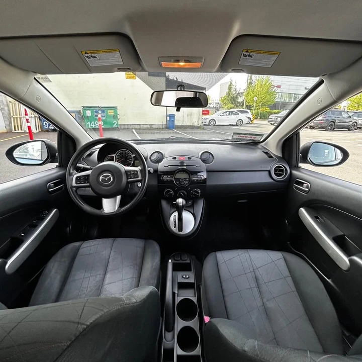 2013 Mazda Mazda 2 2nd Gen - Image 9 of 15