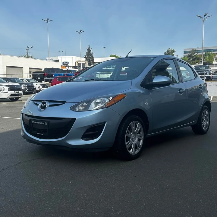 2013 Mazda Mazda 2 2nd Gen - Image 3 of 15