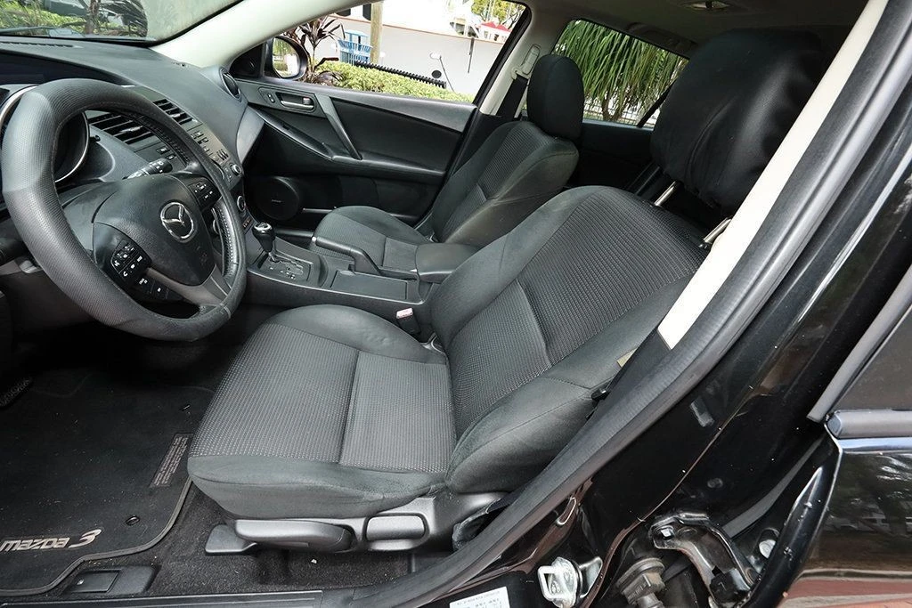 2013 Mazda Mazda 3 2nd Gen - Image 7 of 12