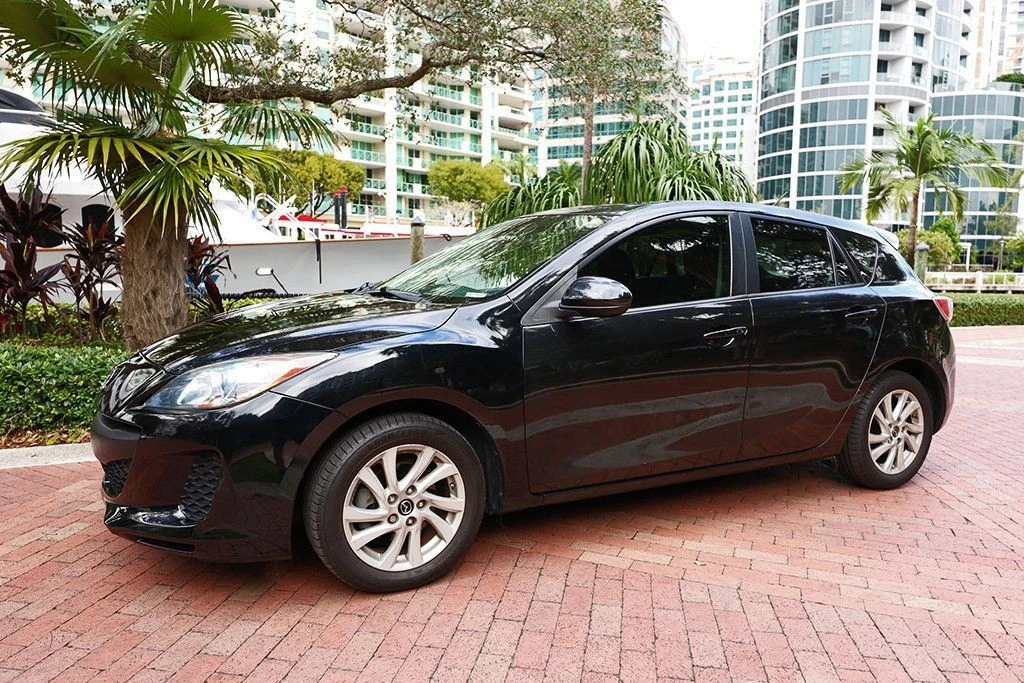 2013 Mazda Mazda 3 2nd Gen - Image 4 of 12