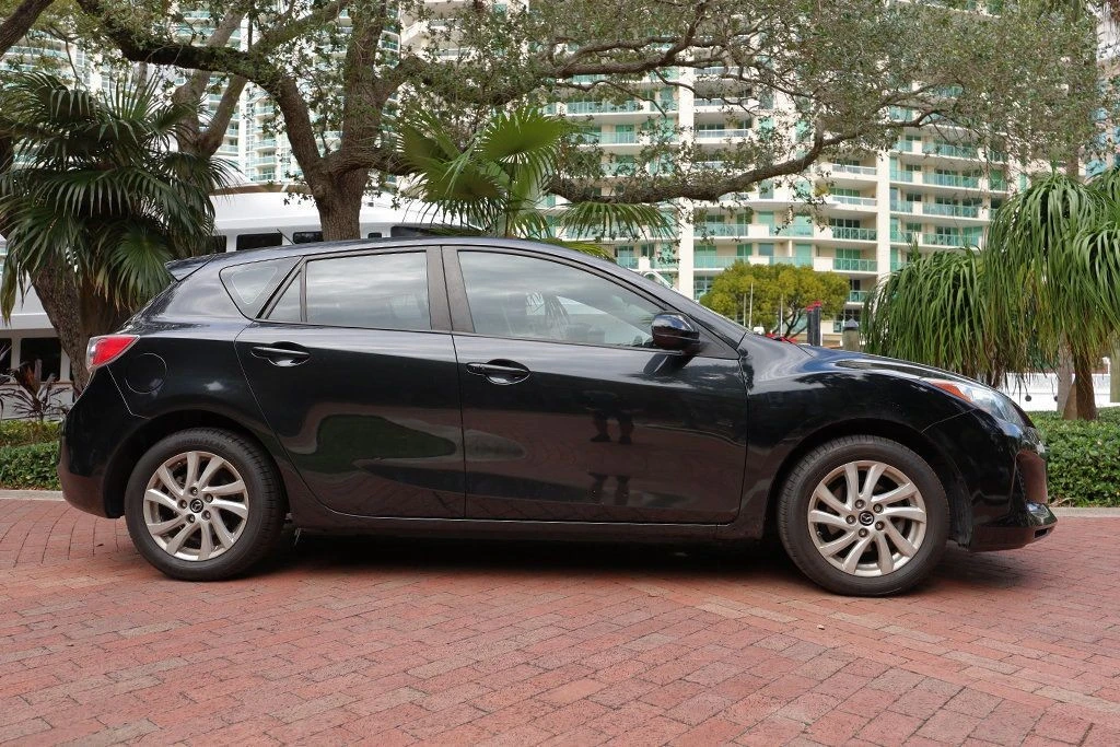 2013 Mazda Mazda 3 2nd Gen - Image 3 of 12