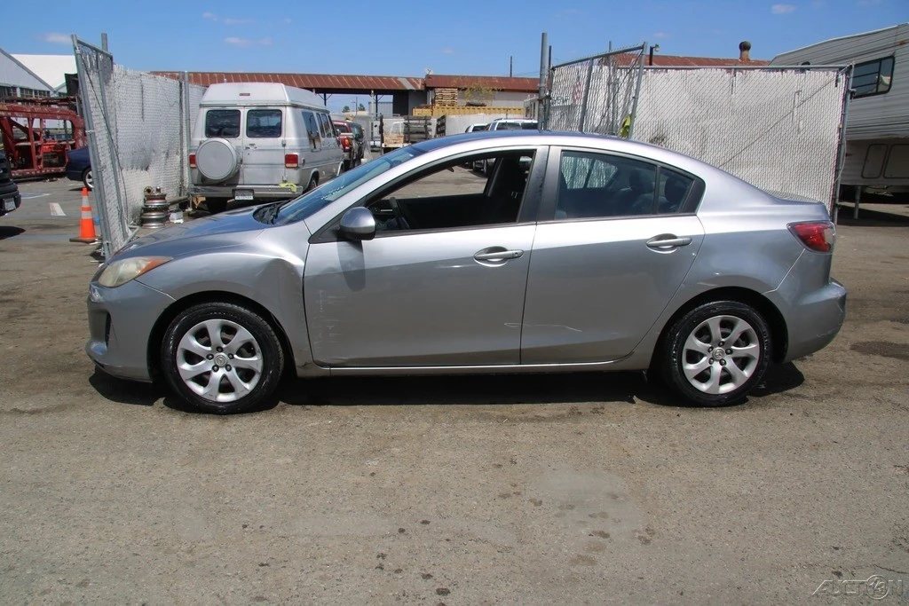 2013 Mazda Mazda 3 2nd Gen - Image 3 of 21