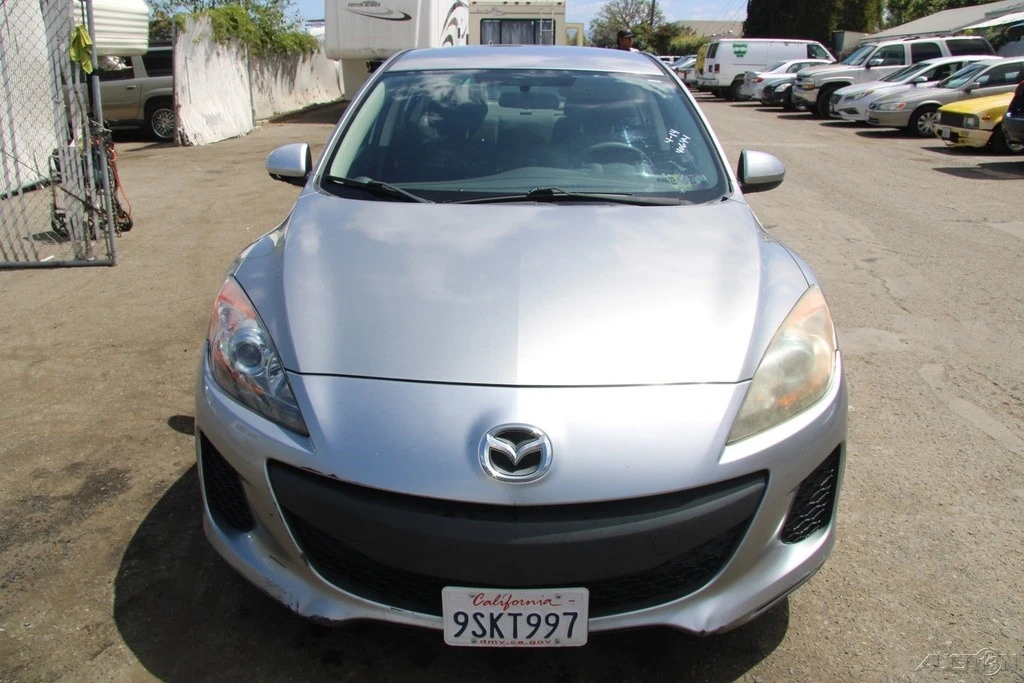 2013 Mazda Mazda 3 2nd Gen - Image 11 of 21
