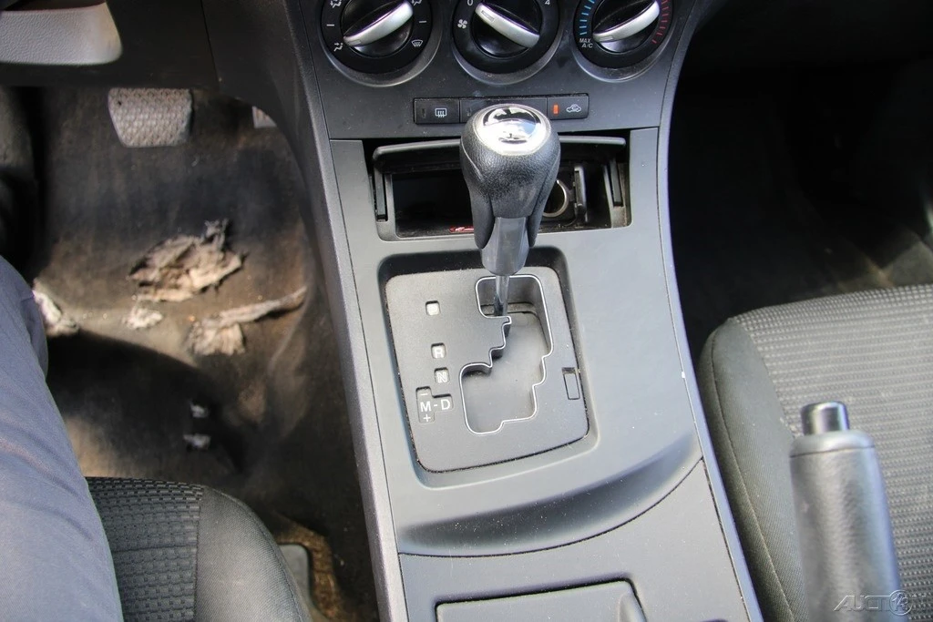 2013 Mazda Mazda 3 2nd Gen - Image 19 of 21