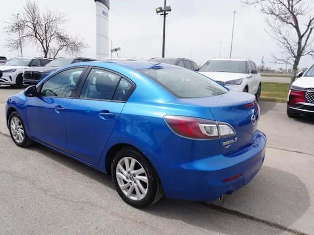 2013 Mazda Mazda 3 2nd Gen - Image 4 of 11