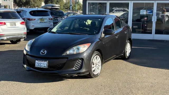 2013 Mazda Mazda3 Touring