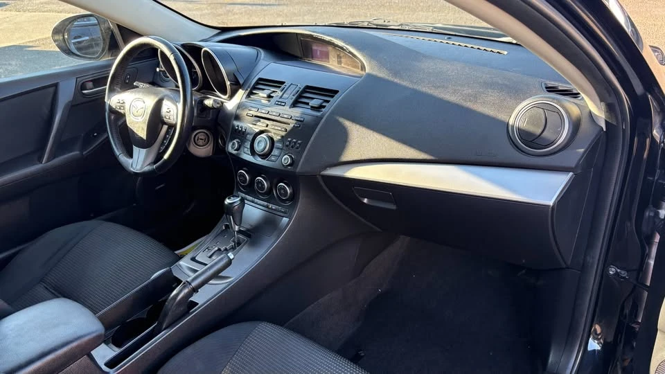 2013 Mazda Mazda 3 2nd Gen - Image 13 of 16