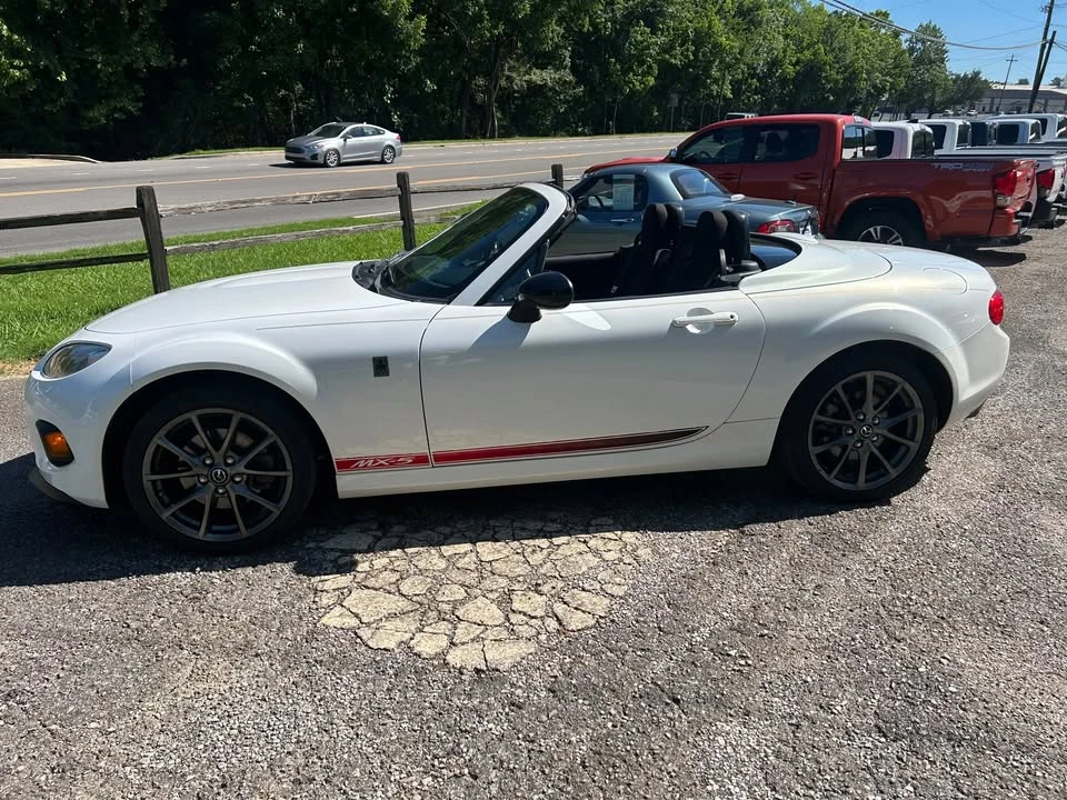 2013 Mazda NC MX-5 Miata - Image 16 of 19