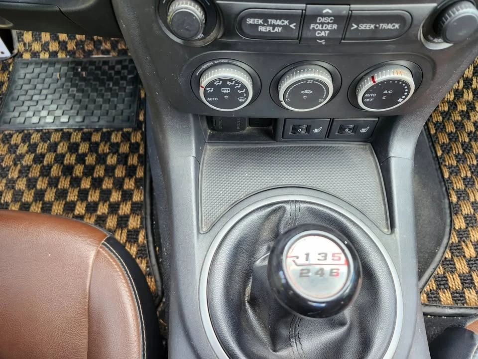 2013 Mazda NC MX-5 Miata - Image 15 of 17