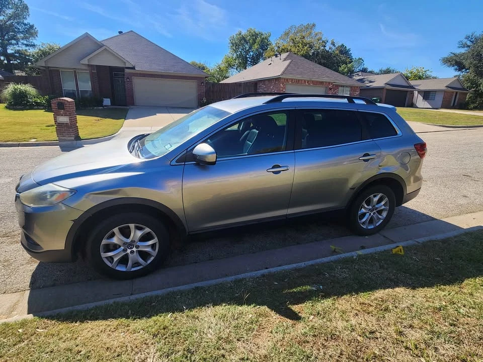 2013 Mazda CX-9 - Image 2 of 10