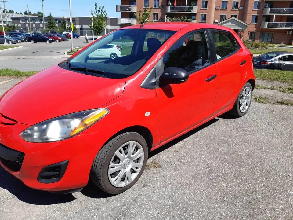 2013 Mazda Mazda 2 2nd Gen - Image 3 of 10