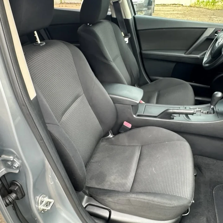 2013 Mazda Mazda 3 2nd Gen - Image 13 of 14