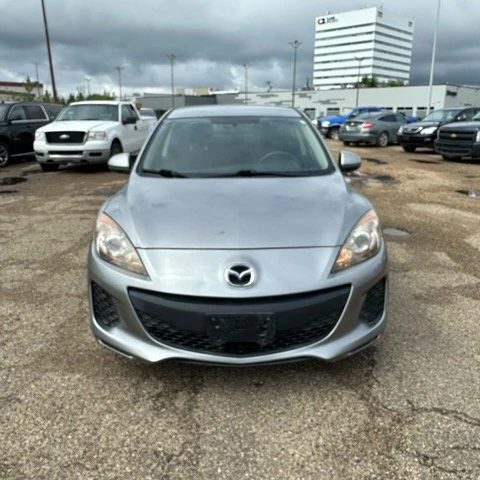 2013 Mazda Mazda 3 2nd Gen - Image 2 of 13