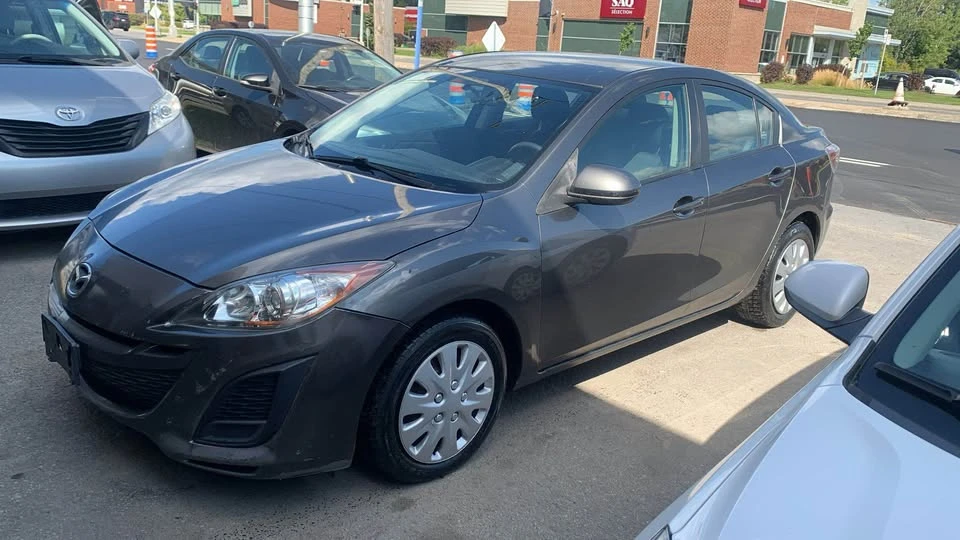 2013 Mazda Mazda 3 2nd Gen - Image 2 of 11