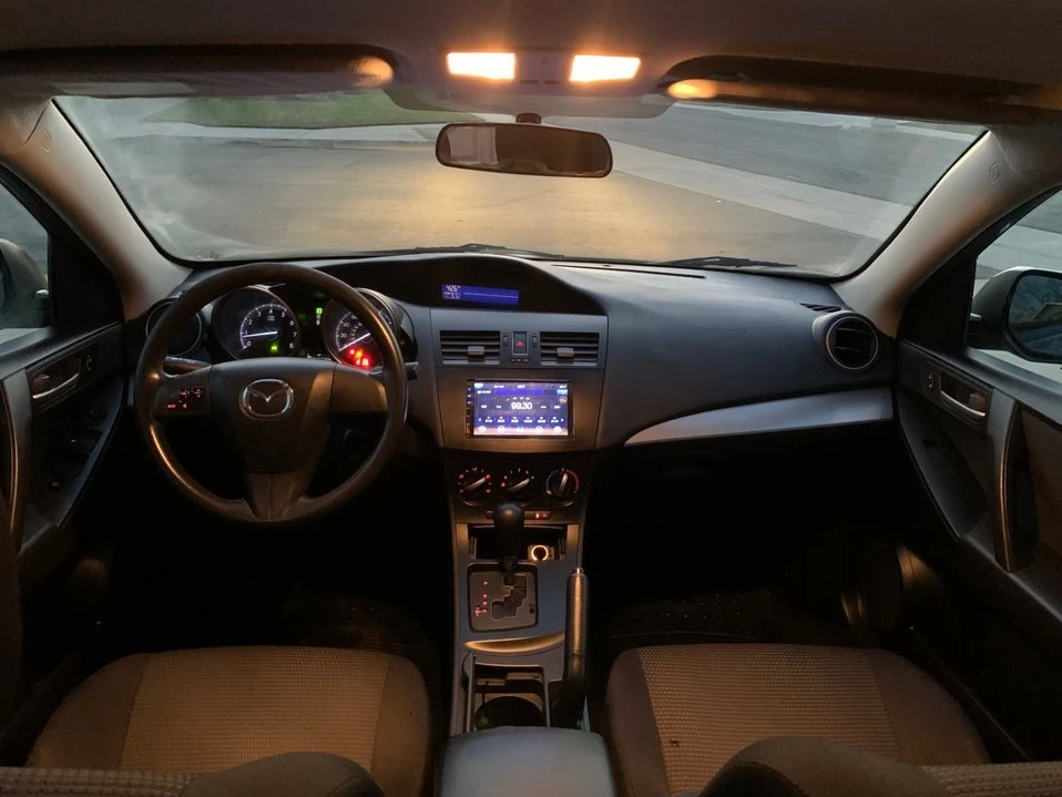 2013 Mazda Mazda 3 2nd Gen - Image 3 of 9