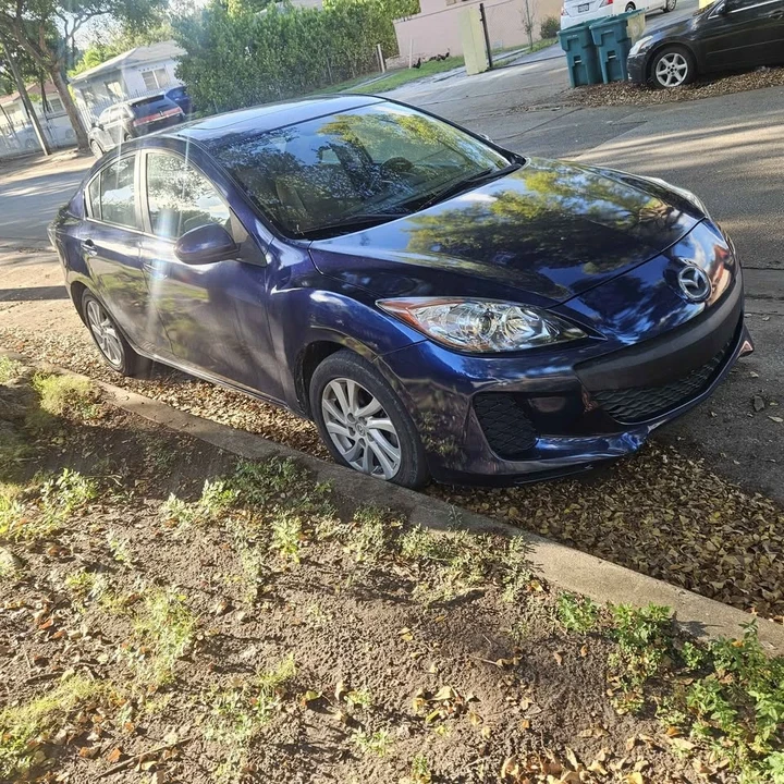 2013 Mazda Mazda 3 2nd Gen - Image 8 of 9