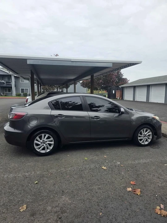 2013 Mazda Mazda 3 2nd Gen - Image 6 of 15