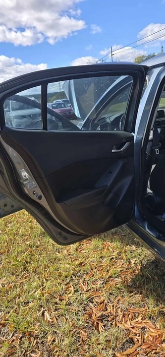 2013 Mazda Mazda 3 2nd Gen - Image 6 of 11