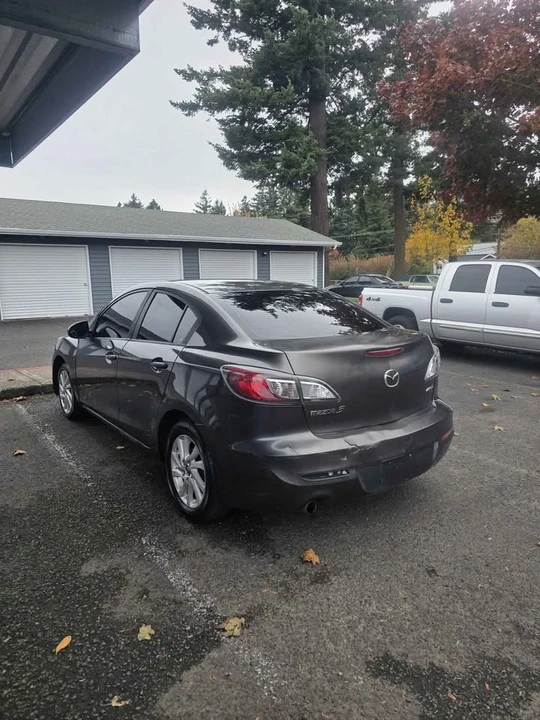 2013 Mazda Mazda 3 2nd Gen - Image 3 of 15