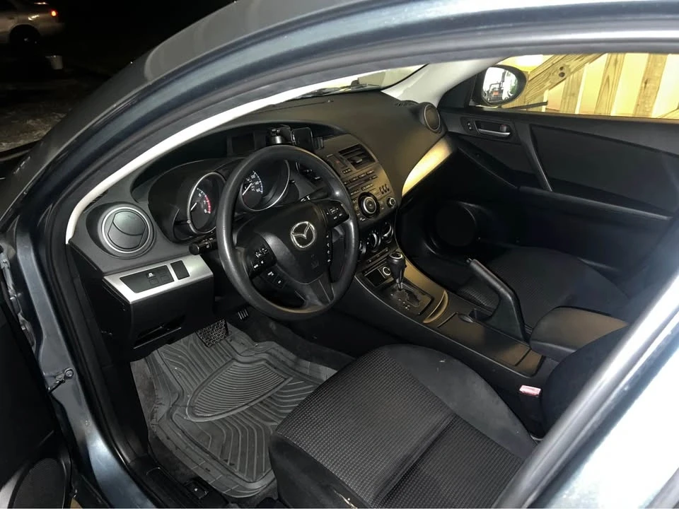2013 Mazda Mazda 3 2nd Gen - Image 5 of 11