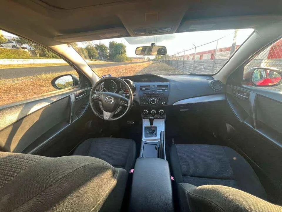 2013 Mazda Mazda 3 2nd Gen - Image 5 of 13