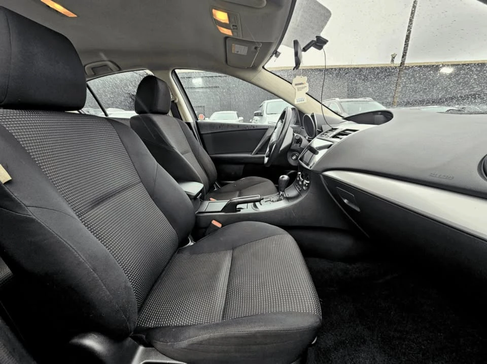 2013 Mazda Mazda 3 2nd Gen - Image 14 of 19
