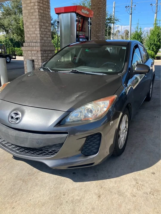 2013 Mazda Mazda 3 2nd Gen - Image 3 of 4