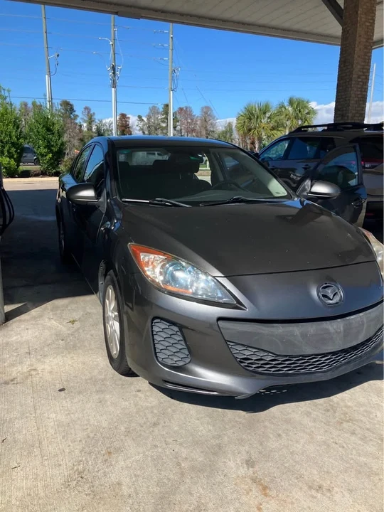2013 Mazda Mazda 3 2nd Gen - Image 2 of 4