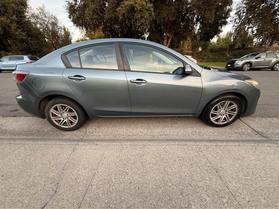 2013 Mazda Mazda 3 2nd Gen - Image 4 of 17